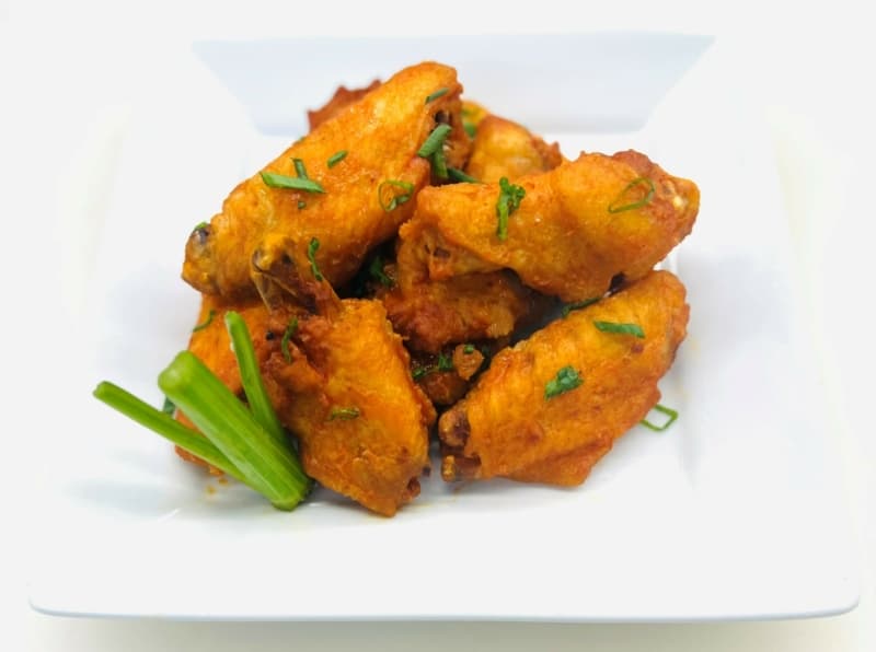 Chicken wing platter white2