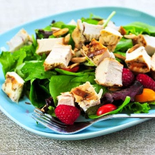 Spinach, Chicken, and Raspberry Salad