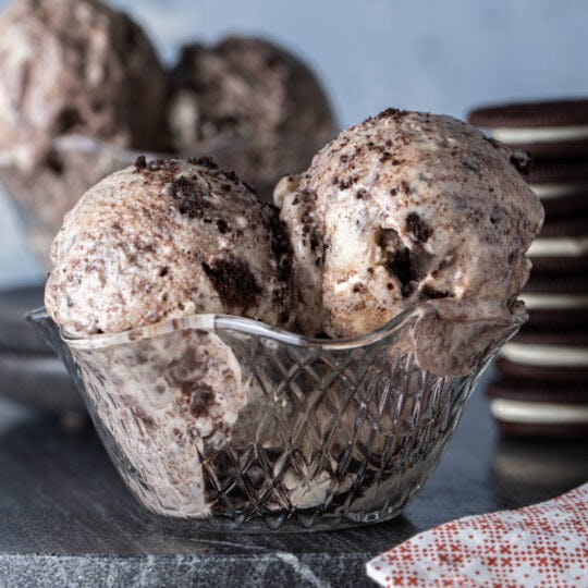 Plant-Based Cookies ‘N’ Creme Ice Cream