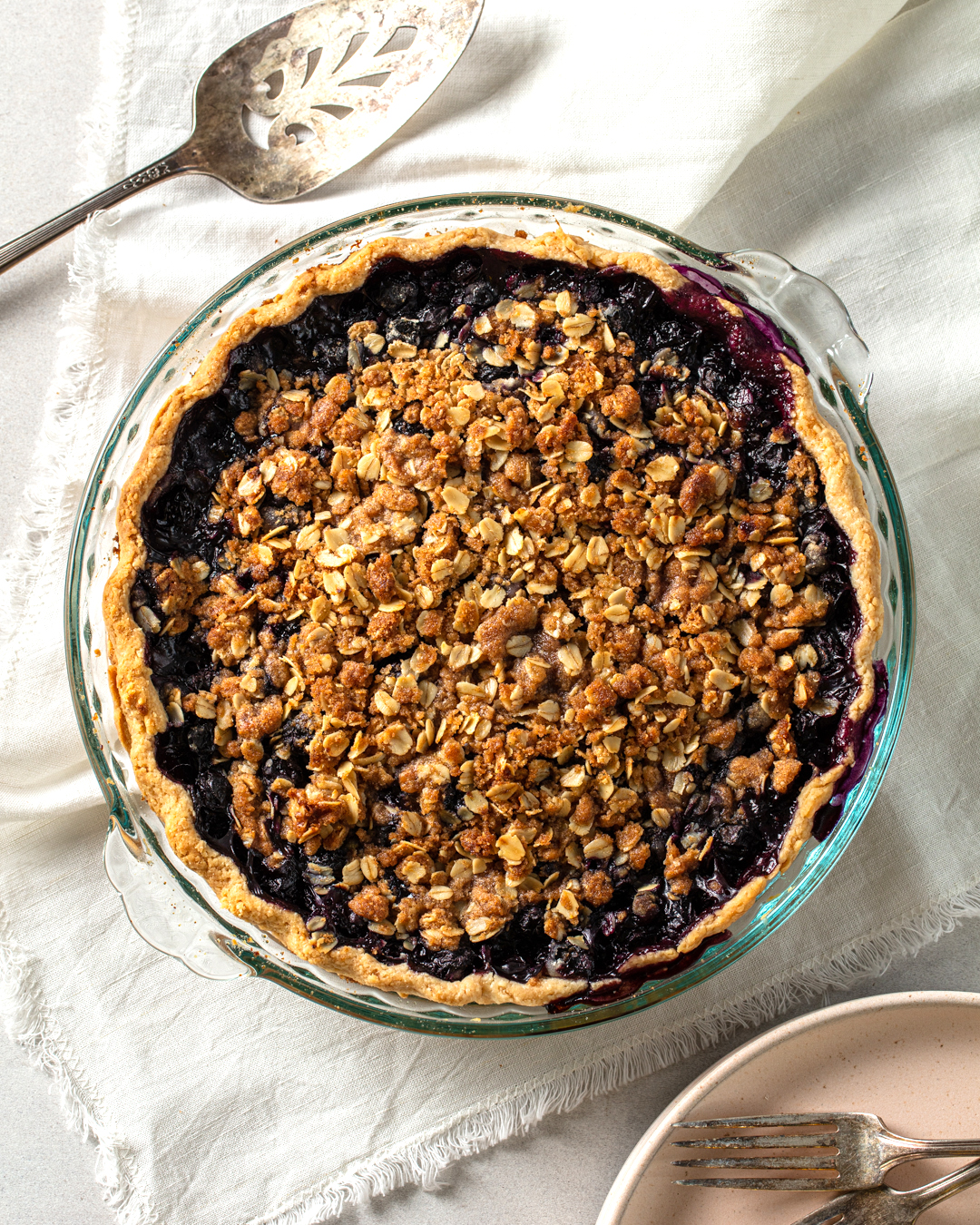 Blueberry Crumble Pie